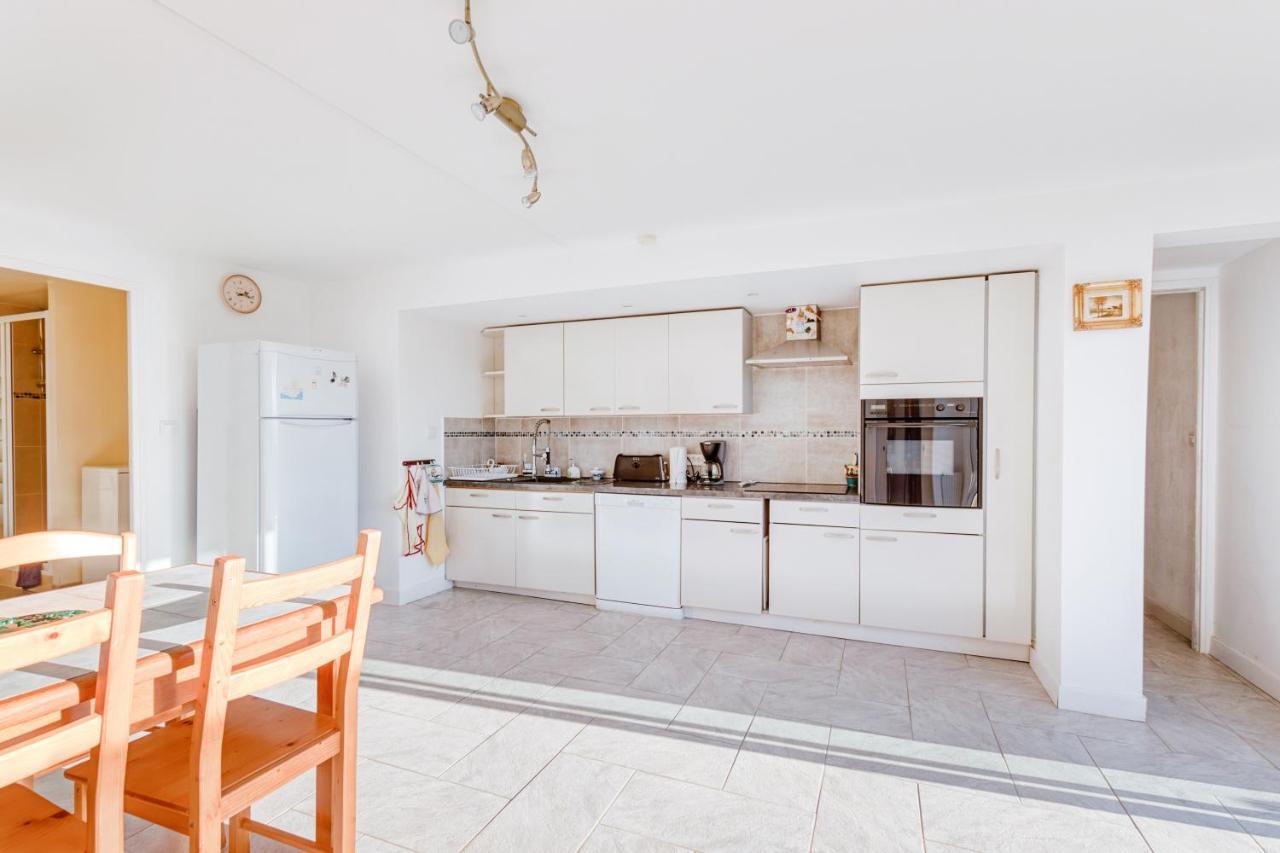 Beau T3 Au Mont Des Oiseaux Apartment Hyeres Exterior photo