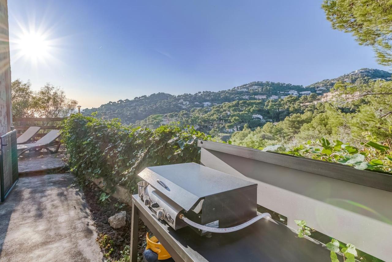 Beau T3 Au Mont Des Oiseaux Apartment Hyeres Exterior photo