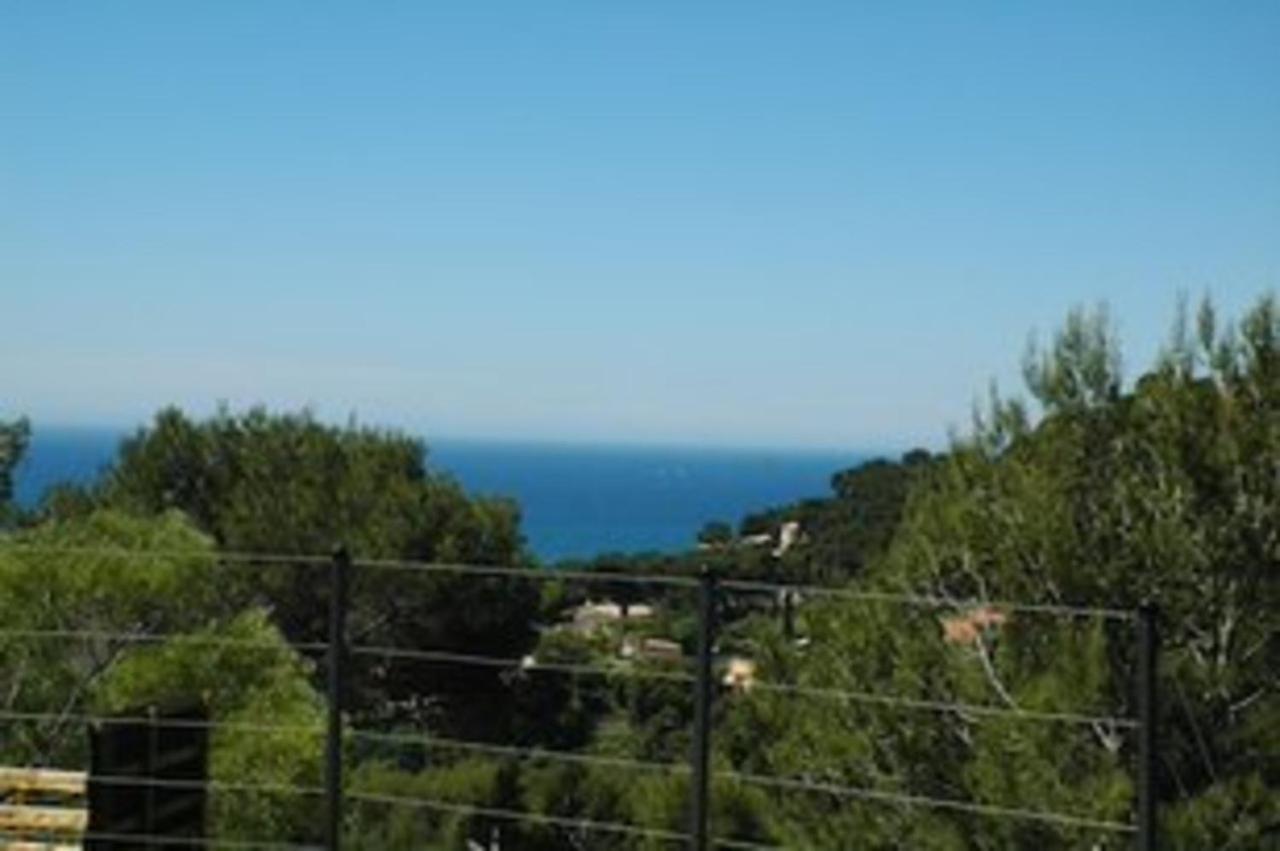 Beau T3 Au Mont Des Oiseaux Apartment Hyeres Exterior photo